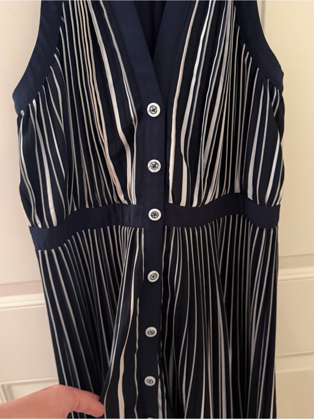 Anthropologie Blue Halter Pleated Midi
Dress Size Medium - Picture 7 of 9